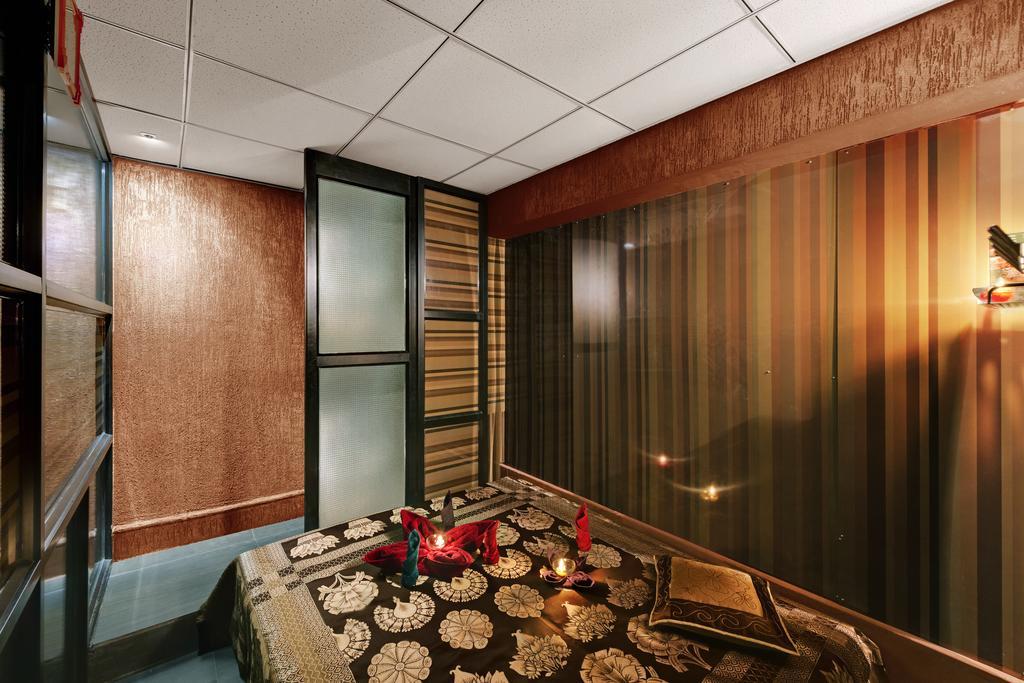 Comfort Inn Sunset Αχμπανταμπάντ Εξωτερικό φωτογραφία
